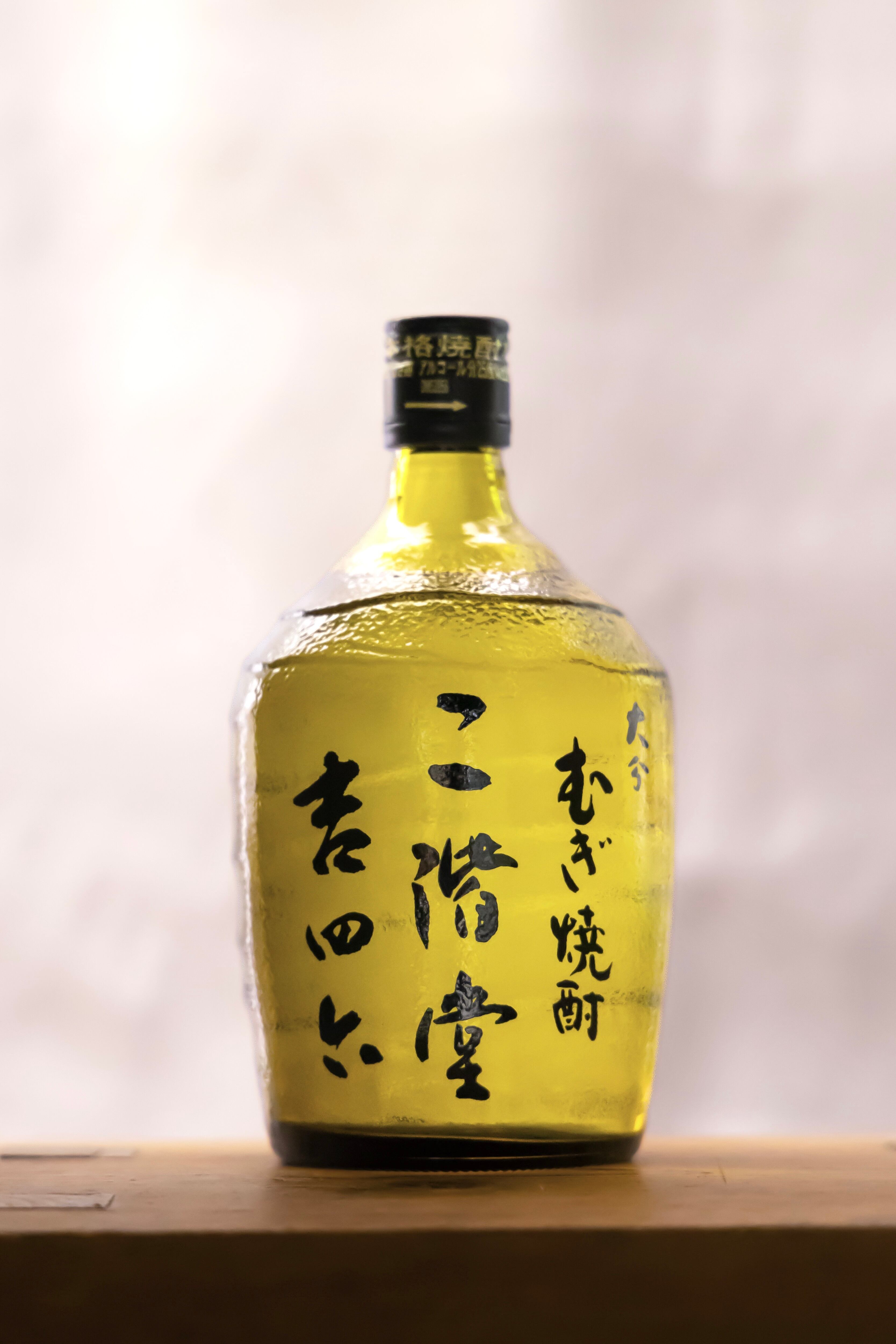 二階堂酒造 大分むぎ焼酎 吉四六 瓶 25度 720㎖ | 有限会社 前川酒店