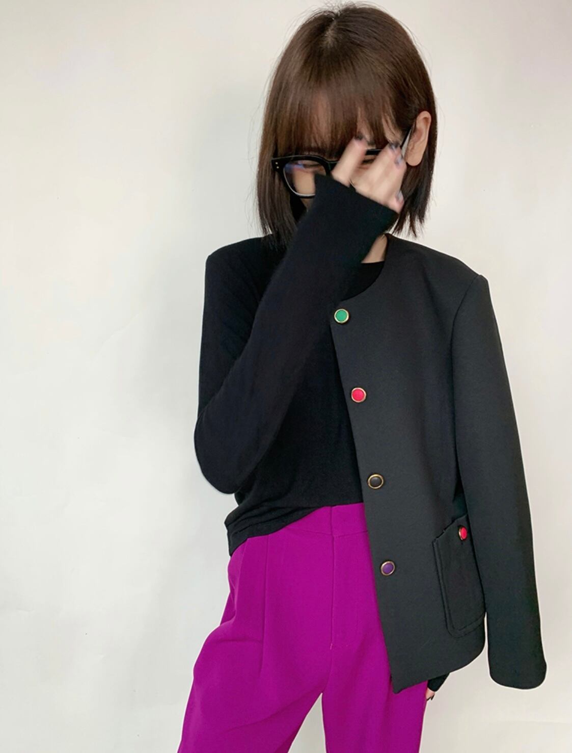 4サイズ/ カラーボタンブラックジャケット