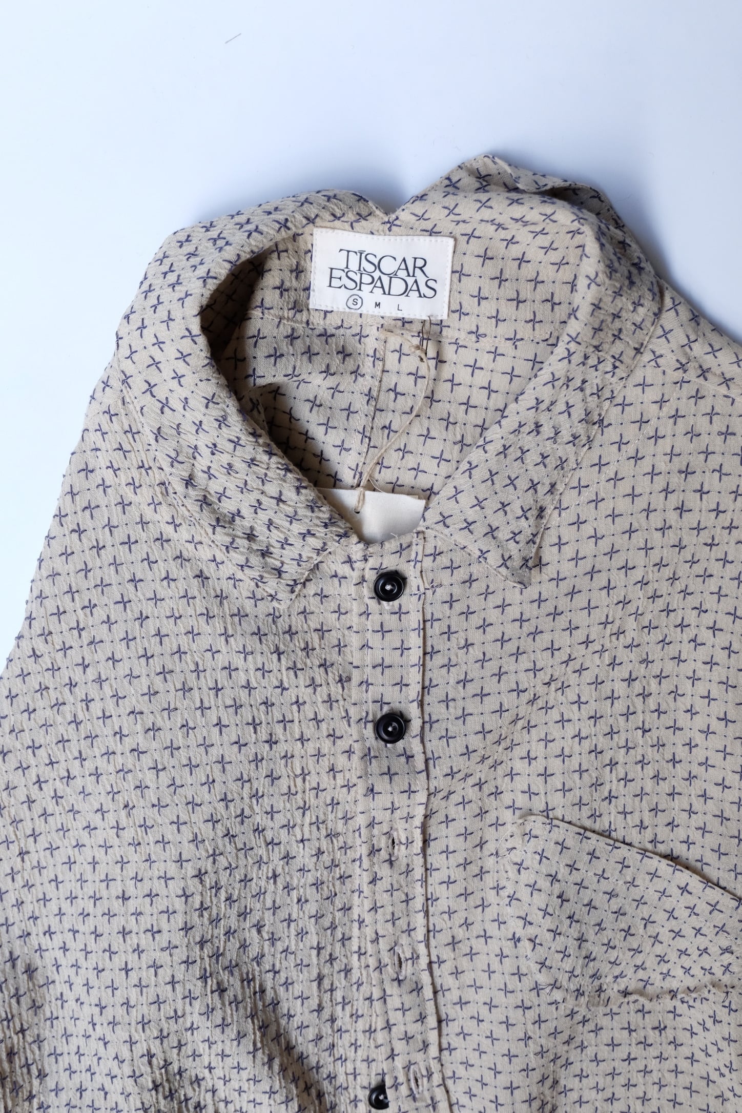 TISCAR ESPADAS / THE CROSSED DREAM SHIRT | Skool TISCAR ESPADAS / THE CROSSED DREAM SHIRT | Skool