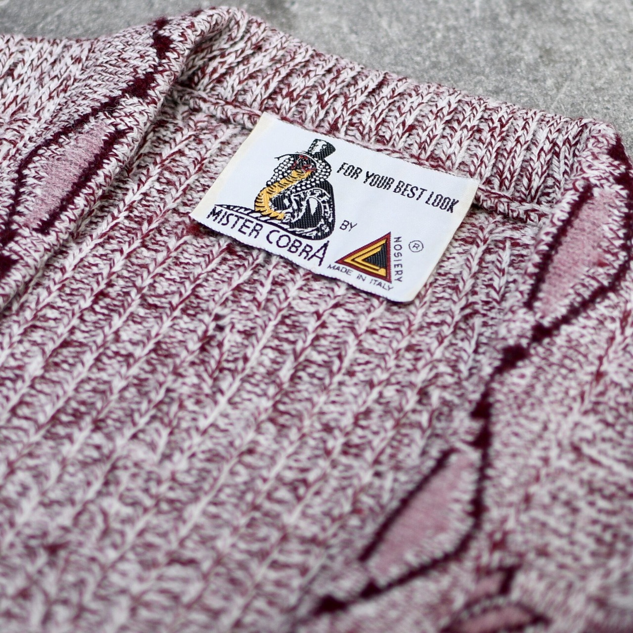 design acryl cardigan