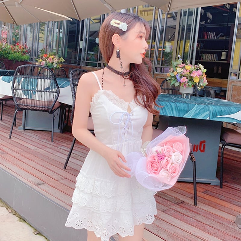 (着用1回のみ)ホワイトフリルノースリーブミニワンピース 春 夏 レディース ワンピース ホワイト 白 袖なし ノースリーブ