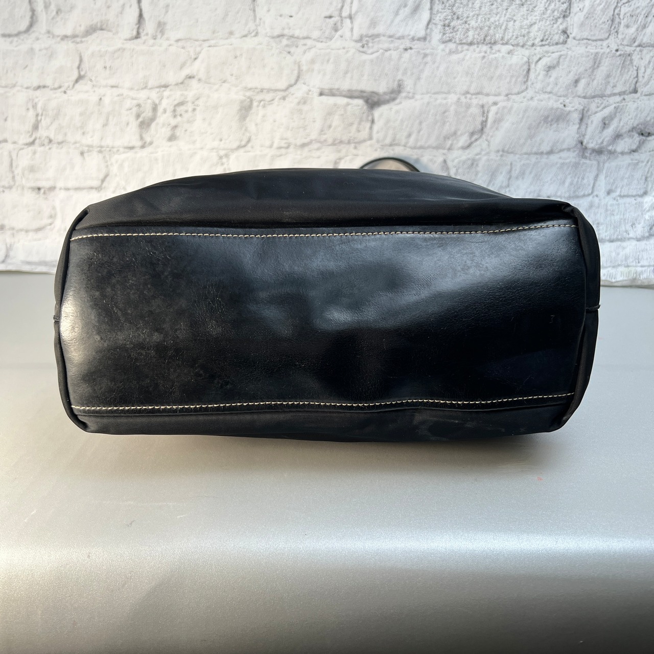 PRADA プラダ ナイロン ハンドバッグ ブラック A-11935