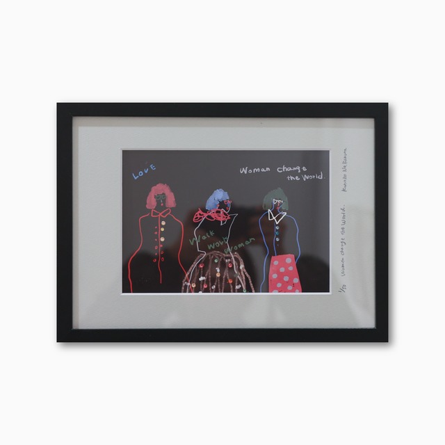 【045】Women change the world / 約W316×H229mm