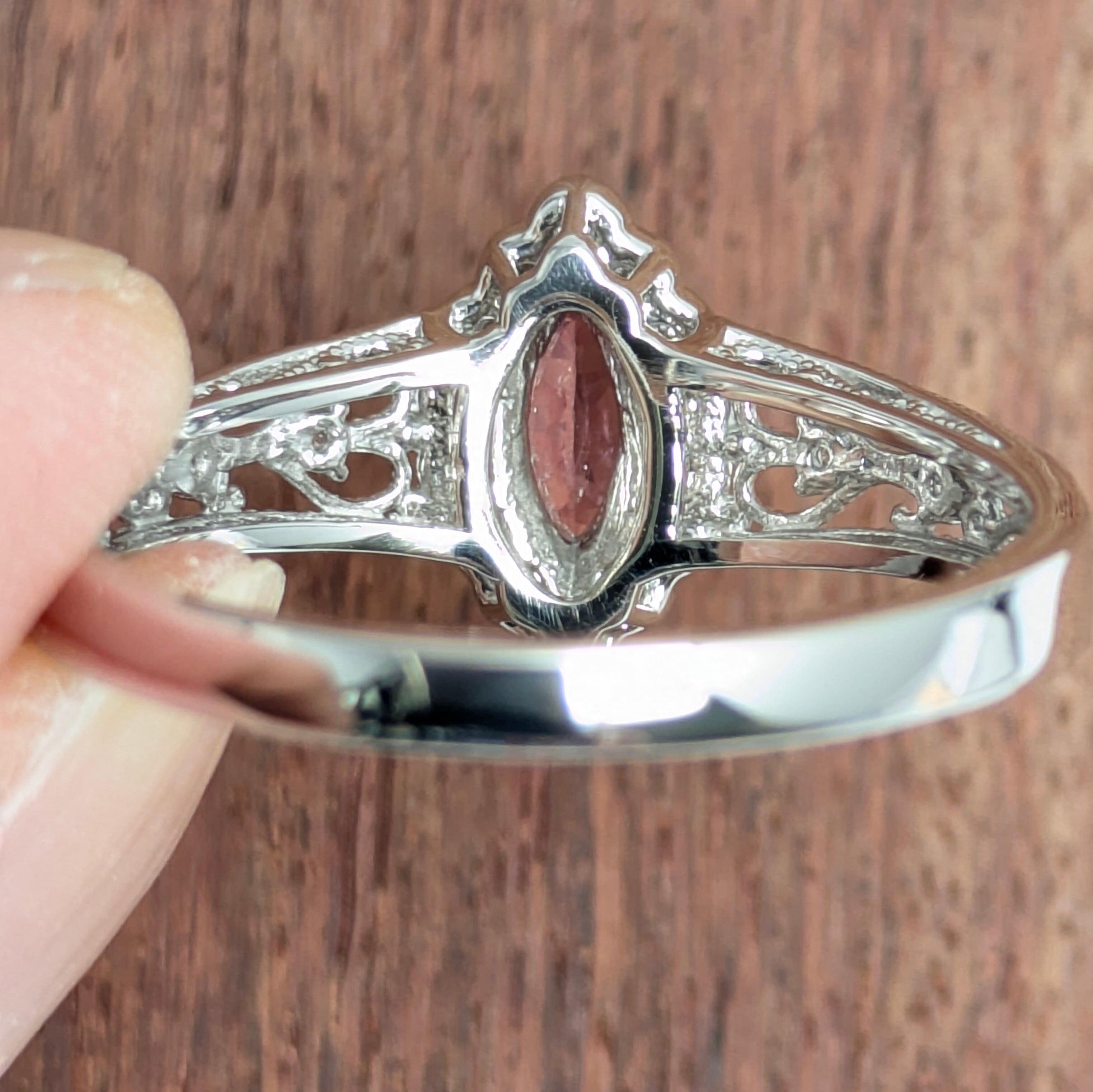 Pt900インペリアルピンクトパーズリング 0.45ct D 0.30ct【PRO208786
