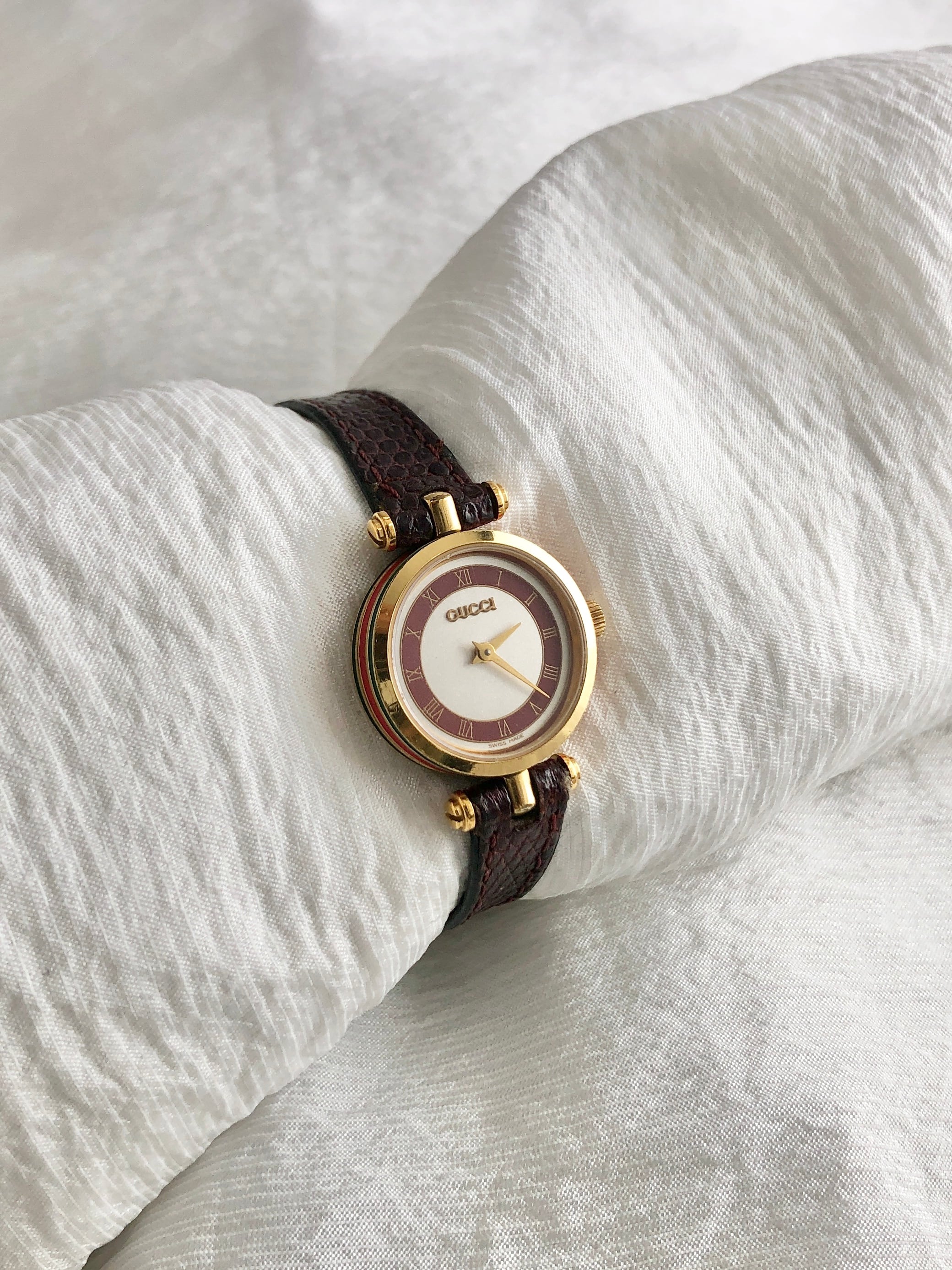 GUCCI グッチ 腕時計 ブラウン ローマ文字 レザー vintage ヴィンテージ オールド xpg7th