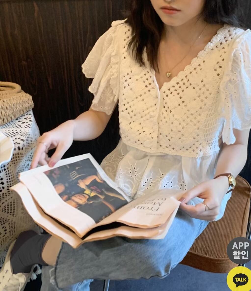 かぎあみ切り替えブラウス　AJ1079-E01