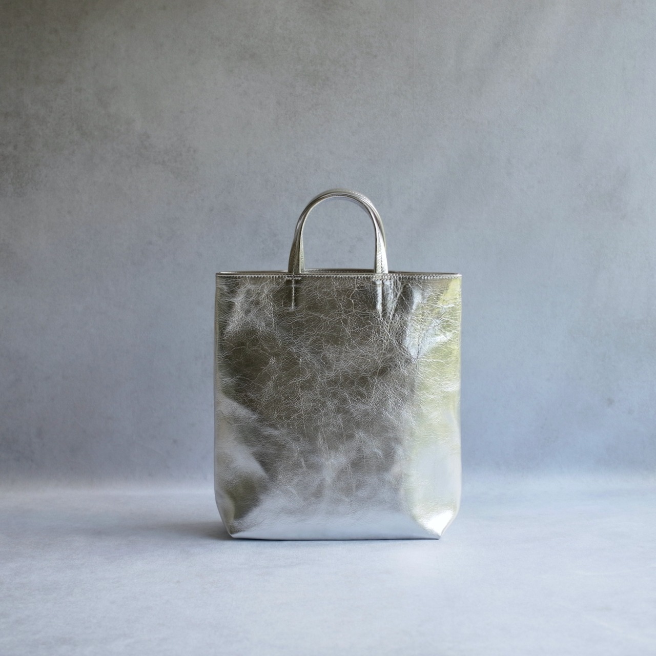 SP TOTE BAG 01 SILVER