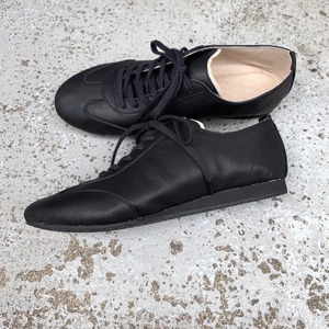 ALL BLK/人気モデル待望の復刻/ブラックソールレザースニーカー　