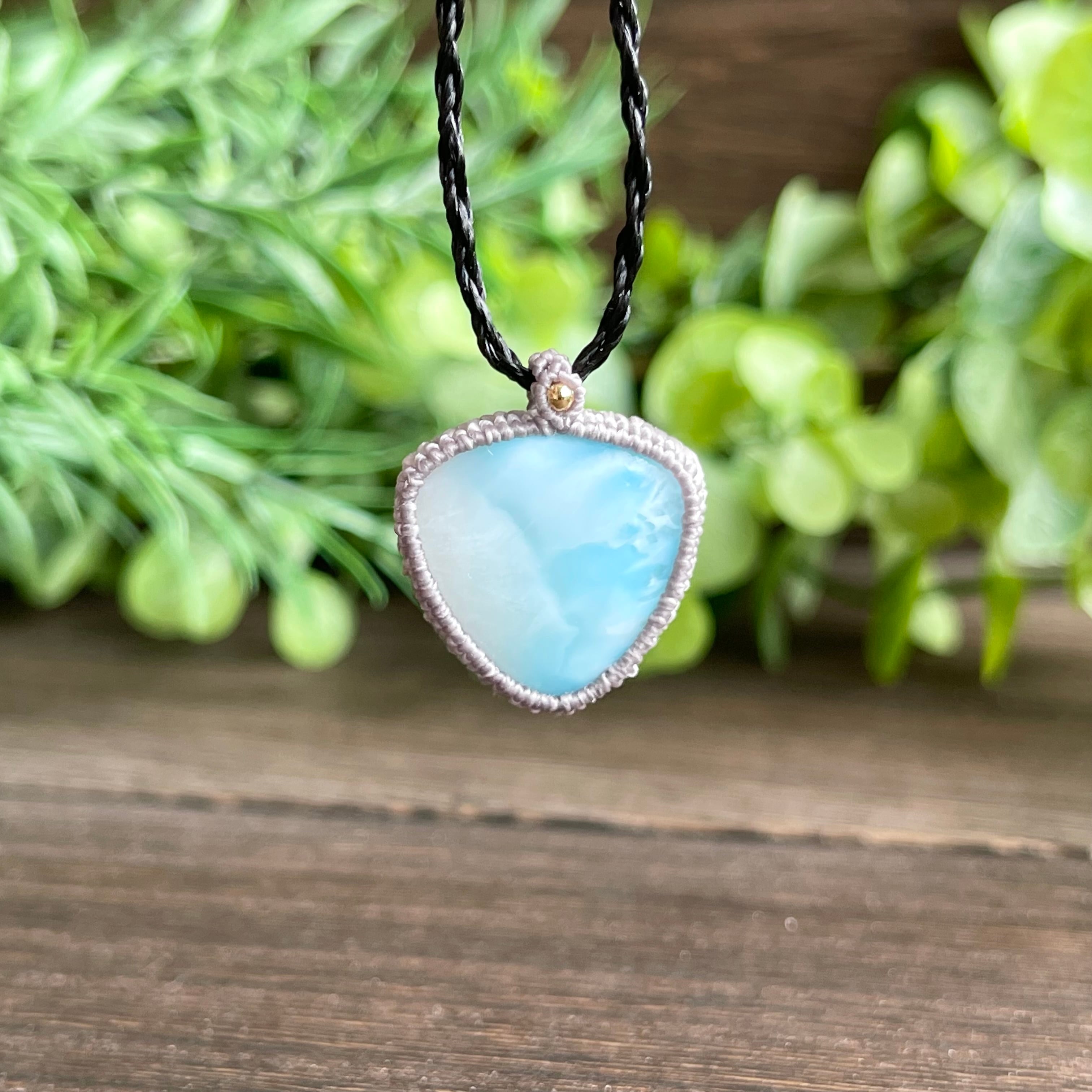 マクラメネックレス ラリマー 魅惑の一滴！極上ラリマーの天然石