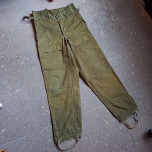 チェコ軍 M-85 ダブルニーカーゴパンツ w33inc used [105073]