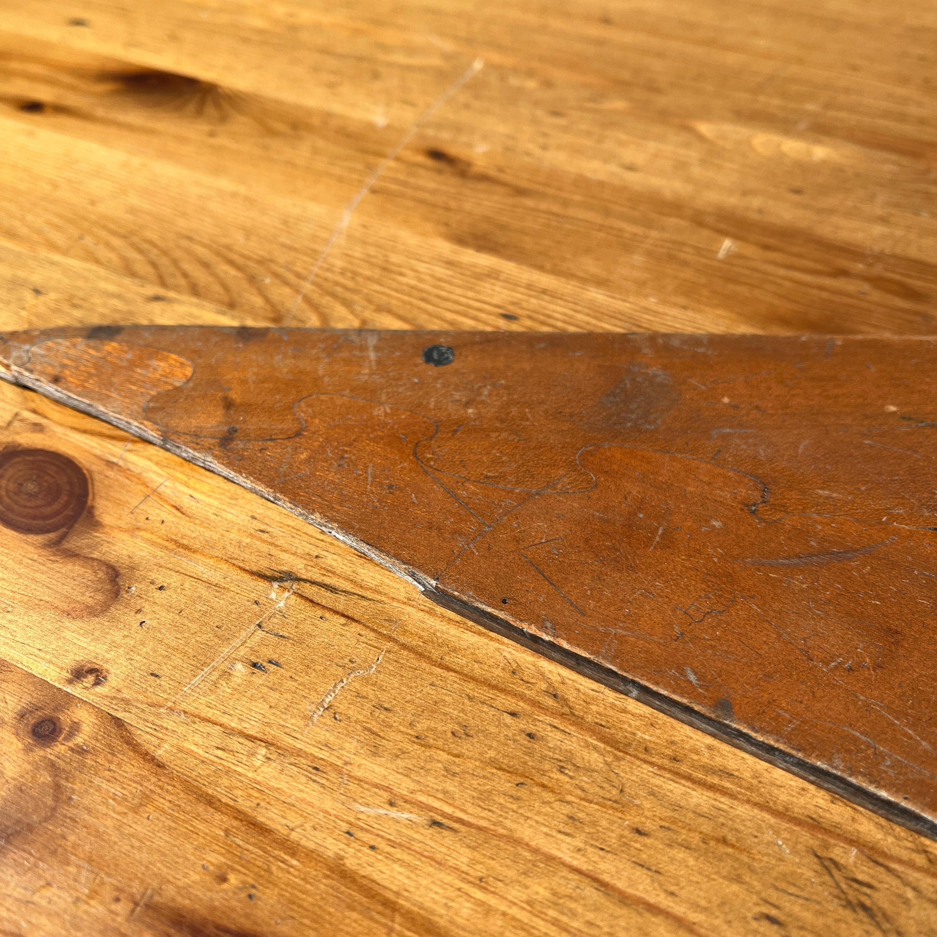 木製の大きな三角定規 古道具 アンティーク | 家貨屋 kakaya