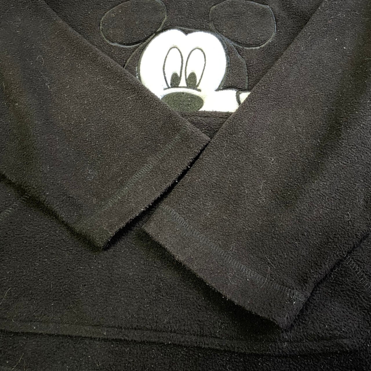 90s Disney　キャラ刺繍　フリースプルオーバー　　ディズニー