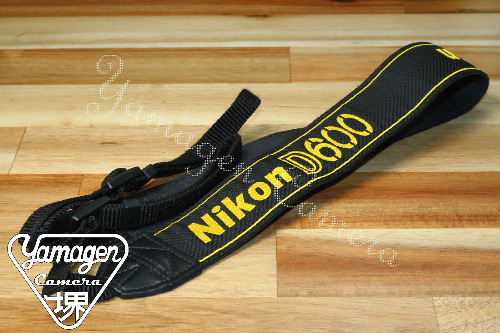 Nikon/D600 ストラップ[K2602525] | カメラのヤマゲン OUTLET店