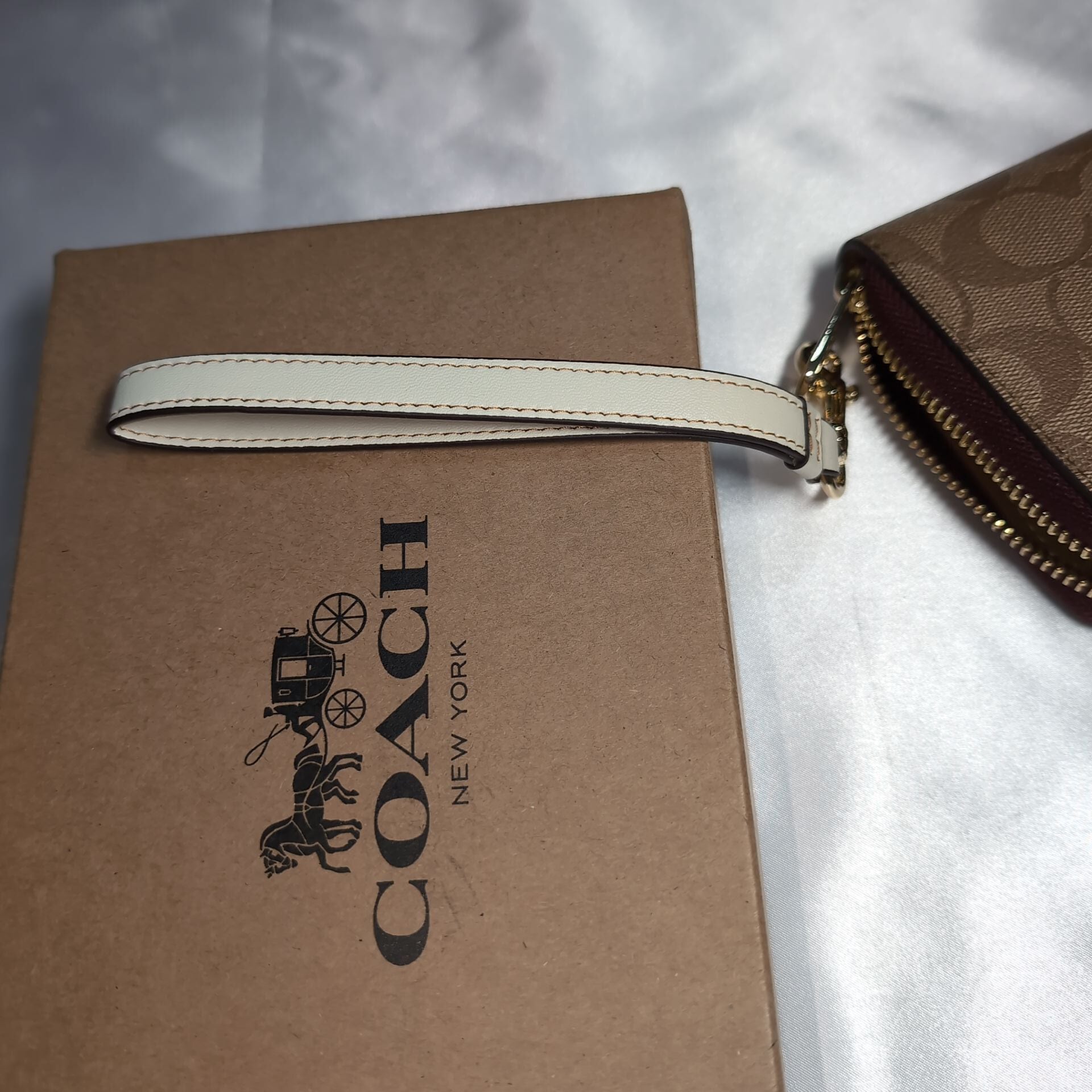 COACHコーチ長財布 ピーナッツコラボ スヌーピーパッチワーク | francore