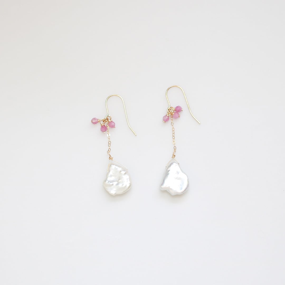 maumaumau　クリスタル　ハニカムカービング　　ピアス　14kgf k14gf tourmaline flowerpearl ピアス mm1249 | 【MeiNu（メイニュウ