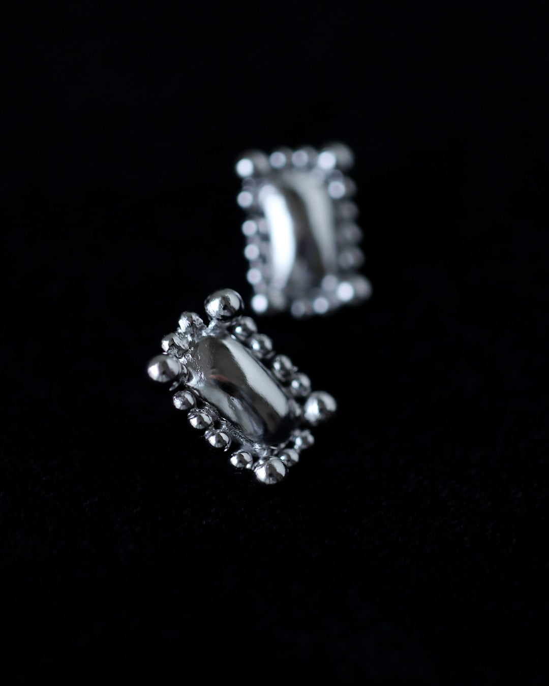 【square】pierce / silver