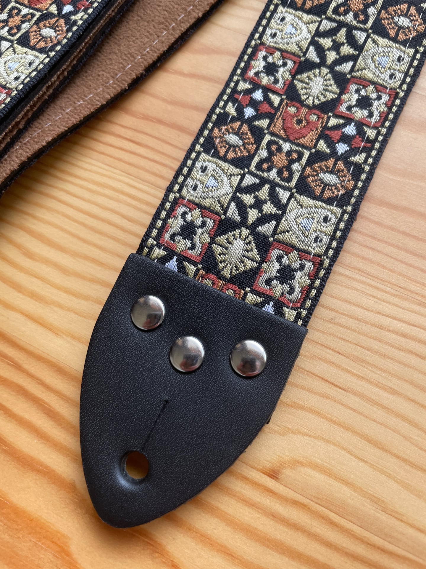 Tom's Vintage Straps Gold 'Woodstock' ハンドメイド ギター