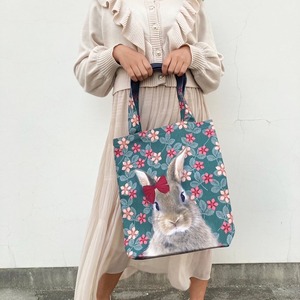 レトロカラーなウサギが可愛らしい フランス雑貨 縦長トートバッグ