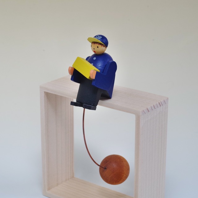 ヴェルナー　やじろべえ　郵便配達員