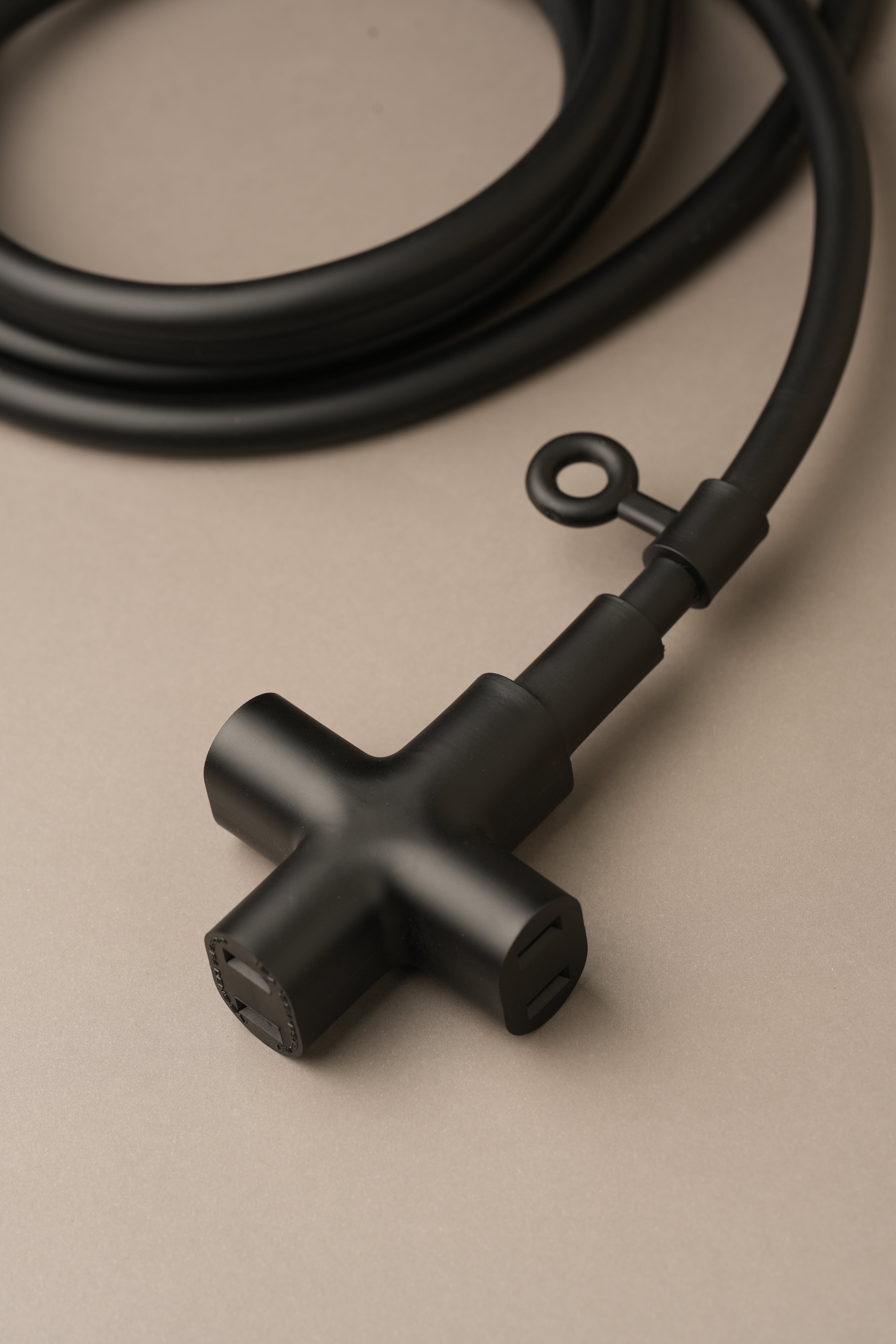 Extension Cord [Cross 5.0m] | docketstore