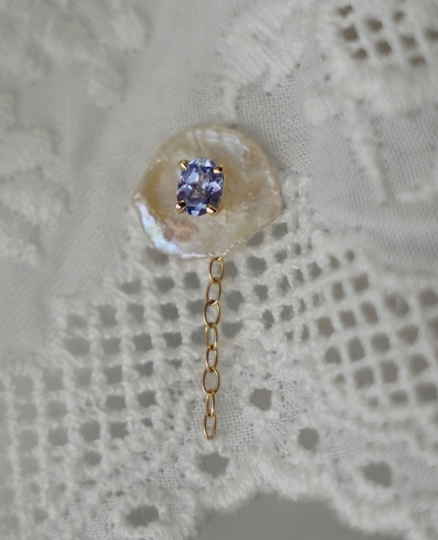 Birthstone pierced 12月-Tanzanite-