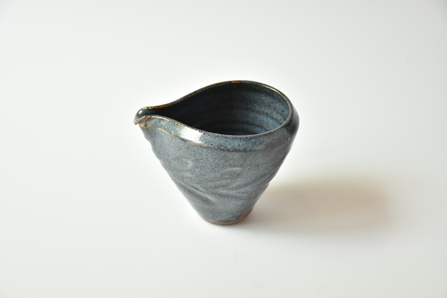 小代瑞穂窯 / 福田るい : しのぎ片口 酒器 草紋しのぎ 青