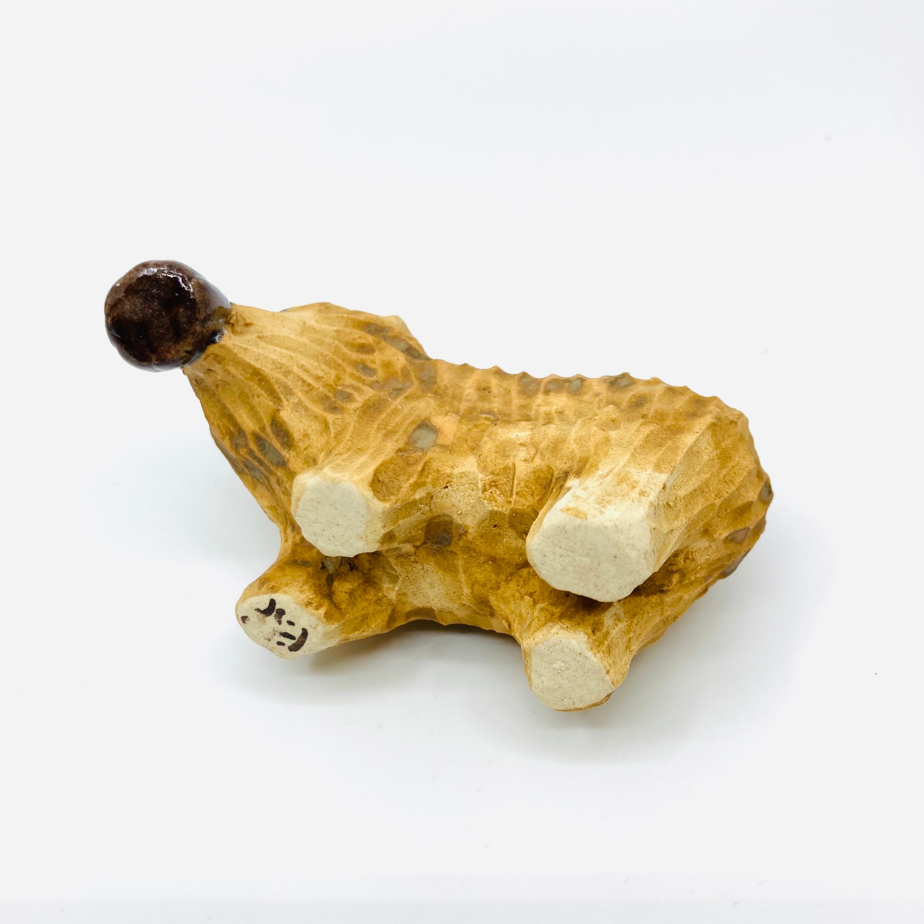 木彫り熊（カヌレ）の置き物 / すずきたまみ / 陶芸作品