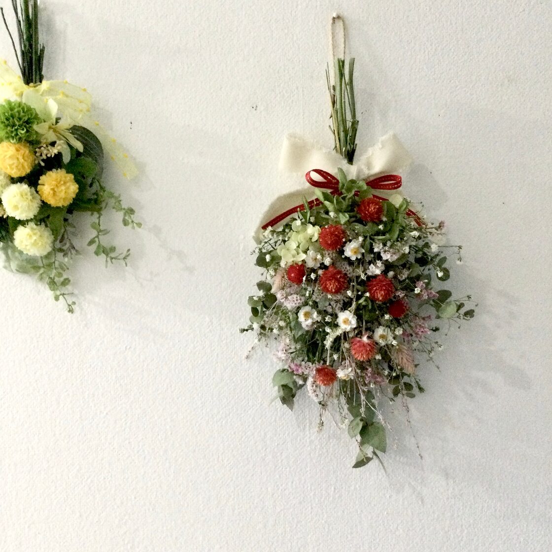 ご予約作品 スワッグ2点 ストロベリーフィールド 千日紅と花かんざし  