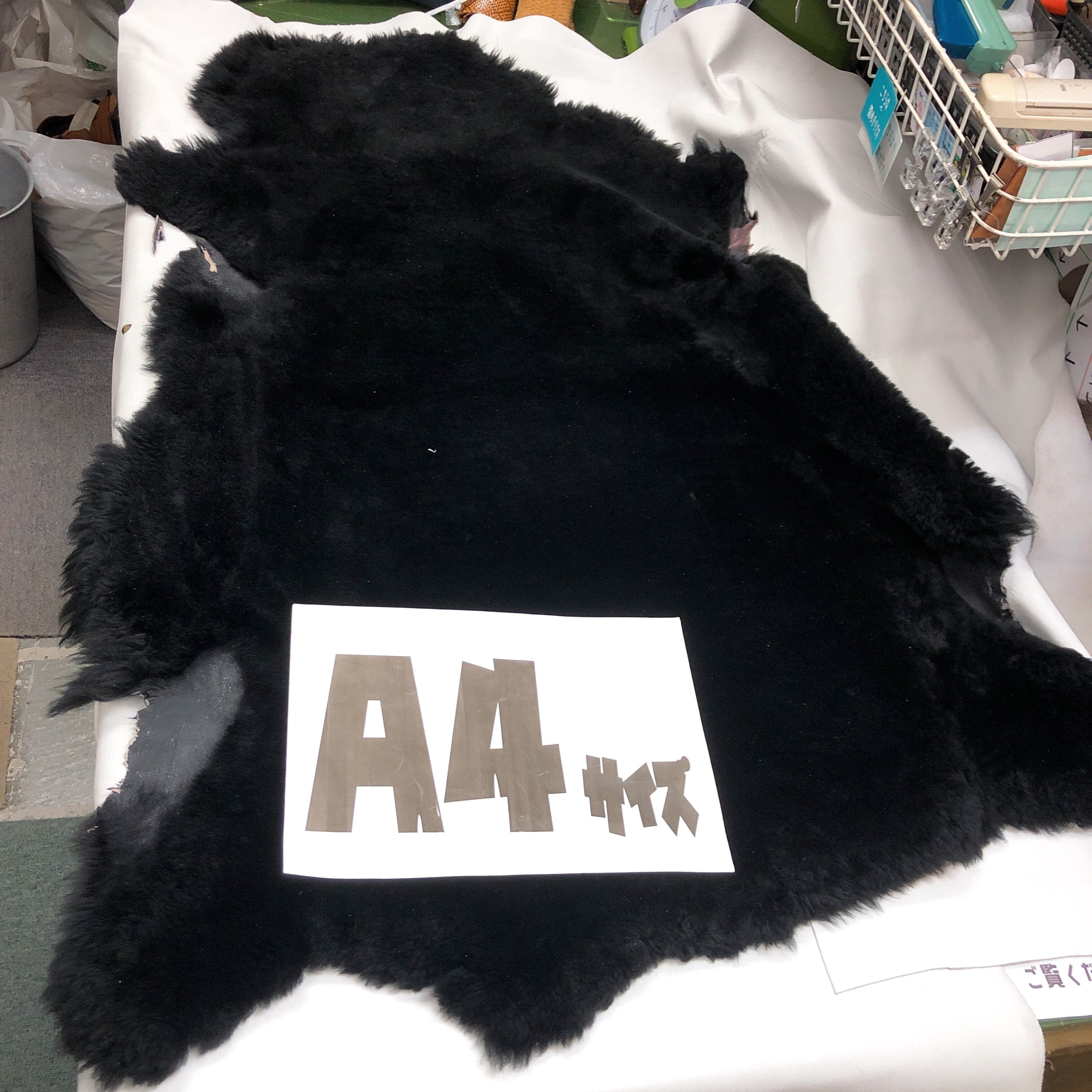 激レア！ 長けりゃ 新品 ] オーエンバリー ムートンバック 羊毛皮 牛革 