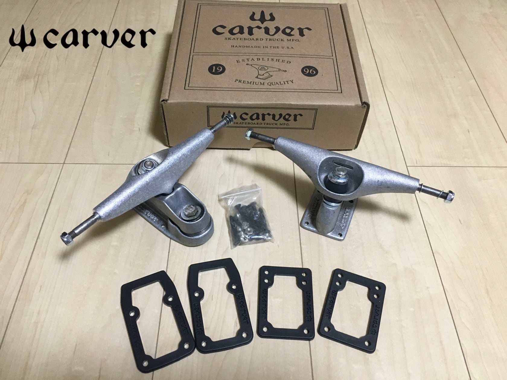 carver カーバー C7トラック+70mm 純正ウィール+純正ベアリング