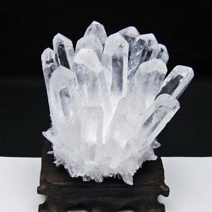 水晶 クラスター 水晶 原石 台座付属 一点物 おまかせ便 182-8576