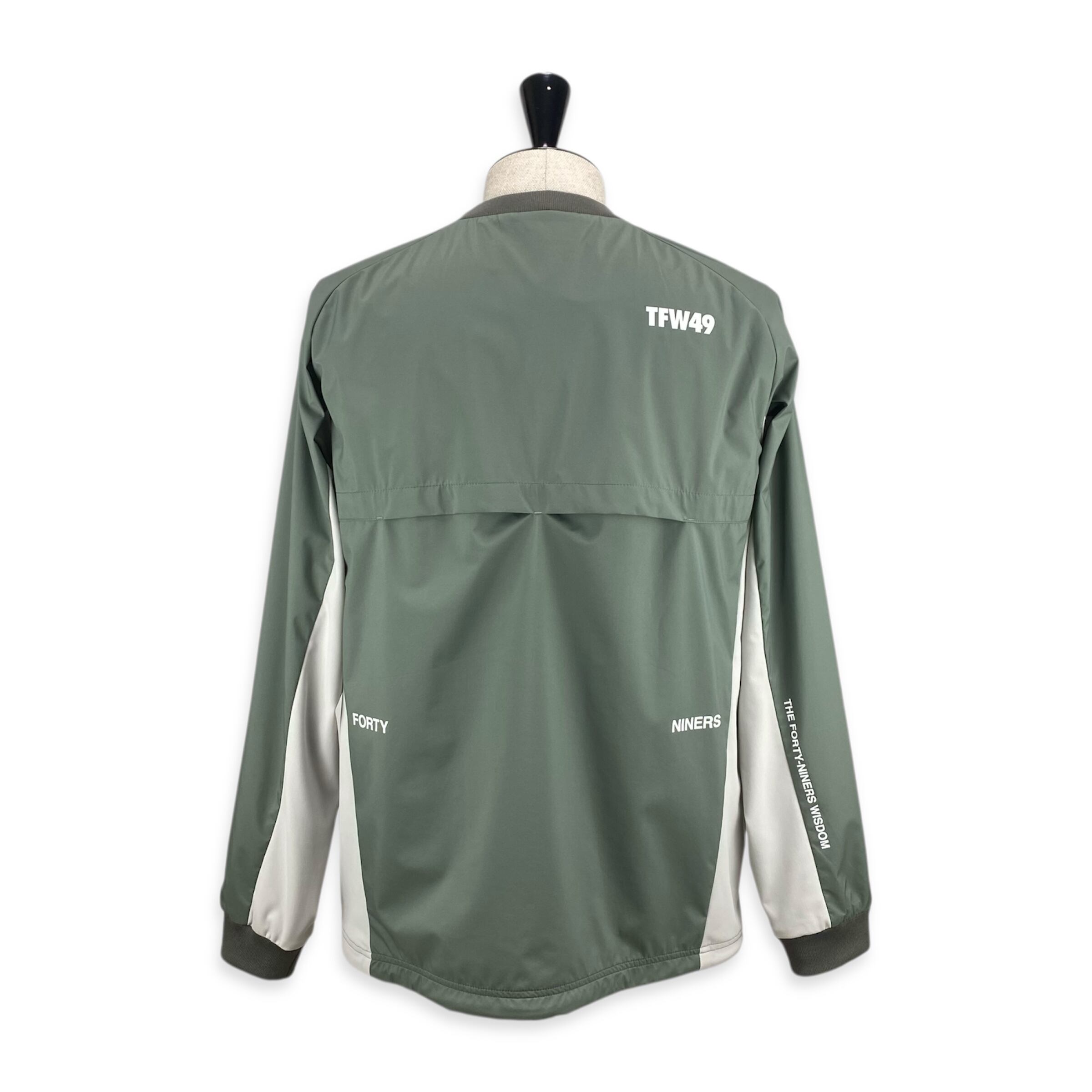 TFW49】《MEN'S》SHELL PULLOVER CREW(KHAKI) | Sandy GOLF TFW49】《MEN'S》SHELL PULLOVER CREW(KHAKI) | Sandy GOLF