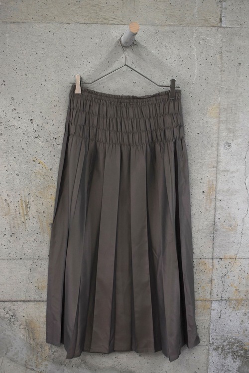 iridescent pleated skirt