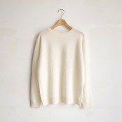 one f.  Cashmere Crew Neck Knit