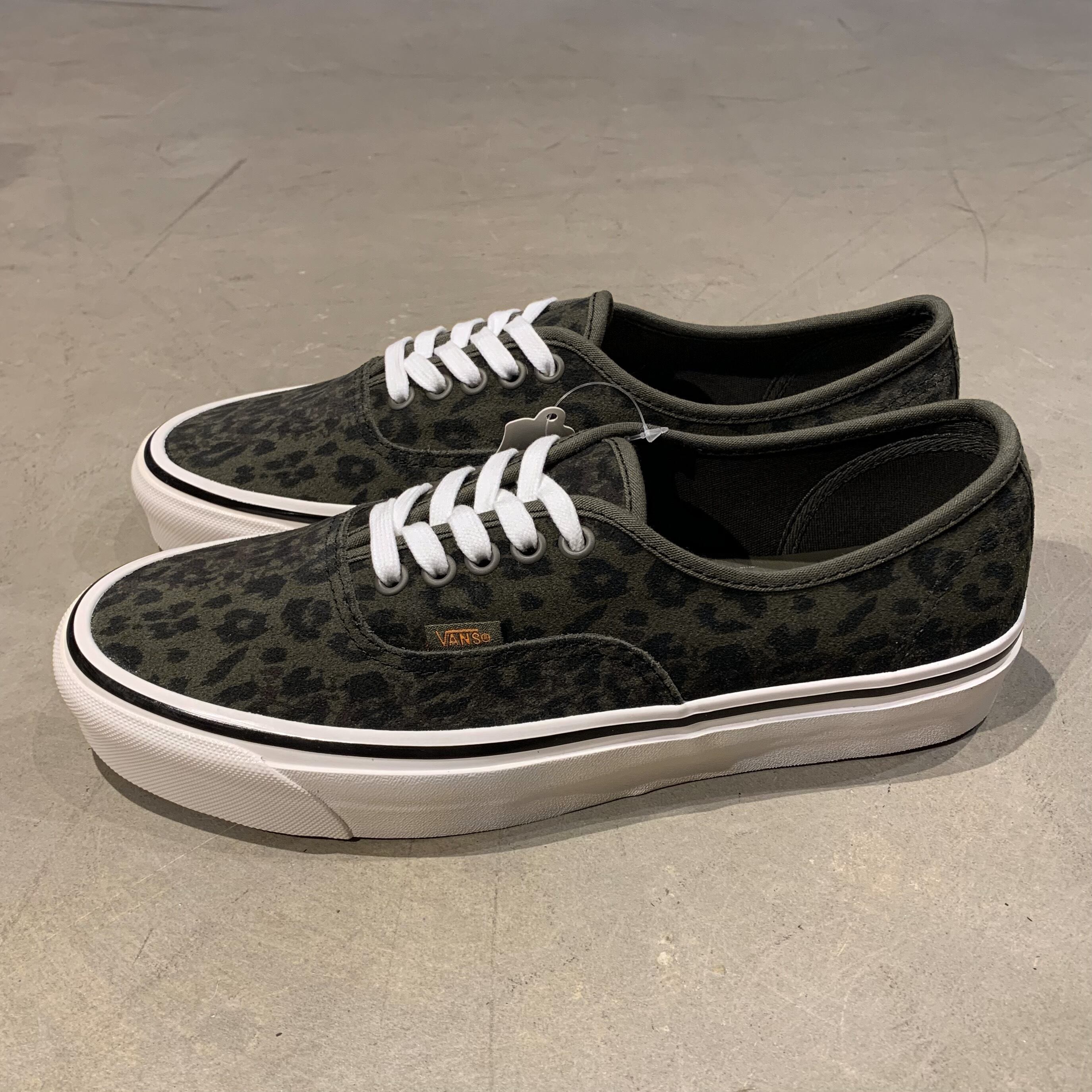 VANS authentic 44 DX アナハイム カーキ レオパード 8.5