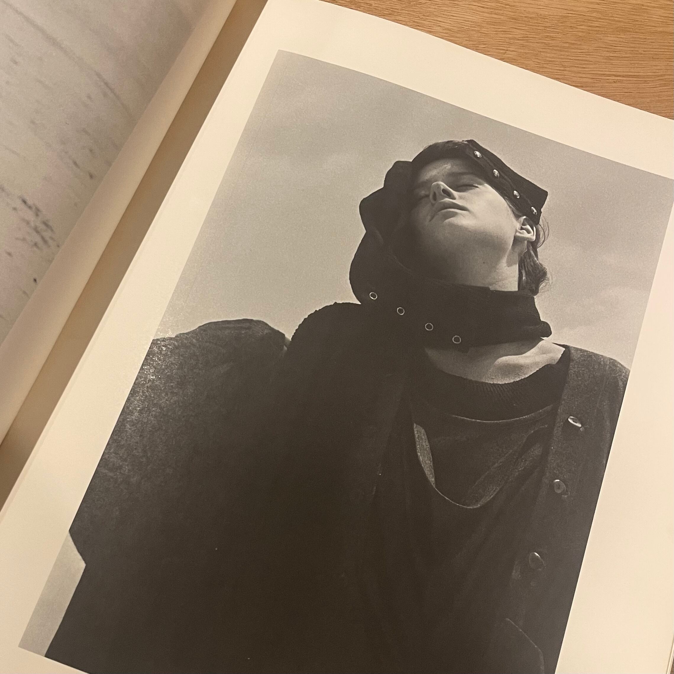 MEN & WOMEN: IMAGES FROM NICOLE / Bruce Weber ( ブルース