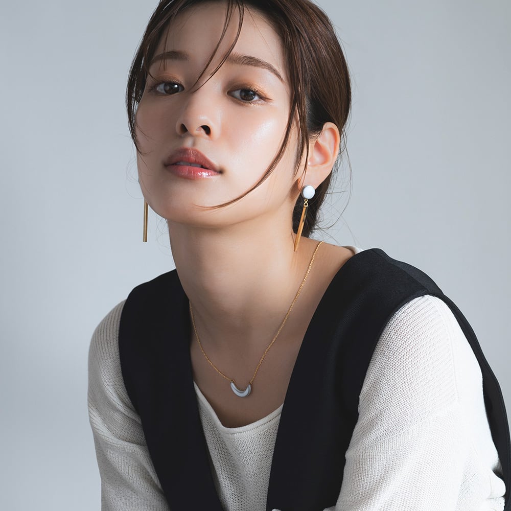 MIKELOオリジナル 陶器「tou」下弦の月 ネックレス ｜白磁×ゴールド