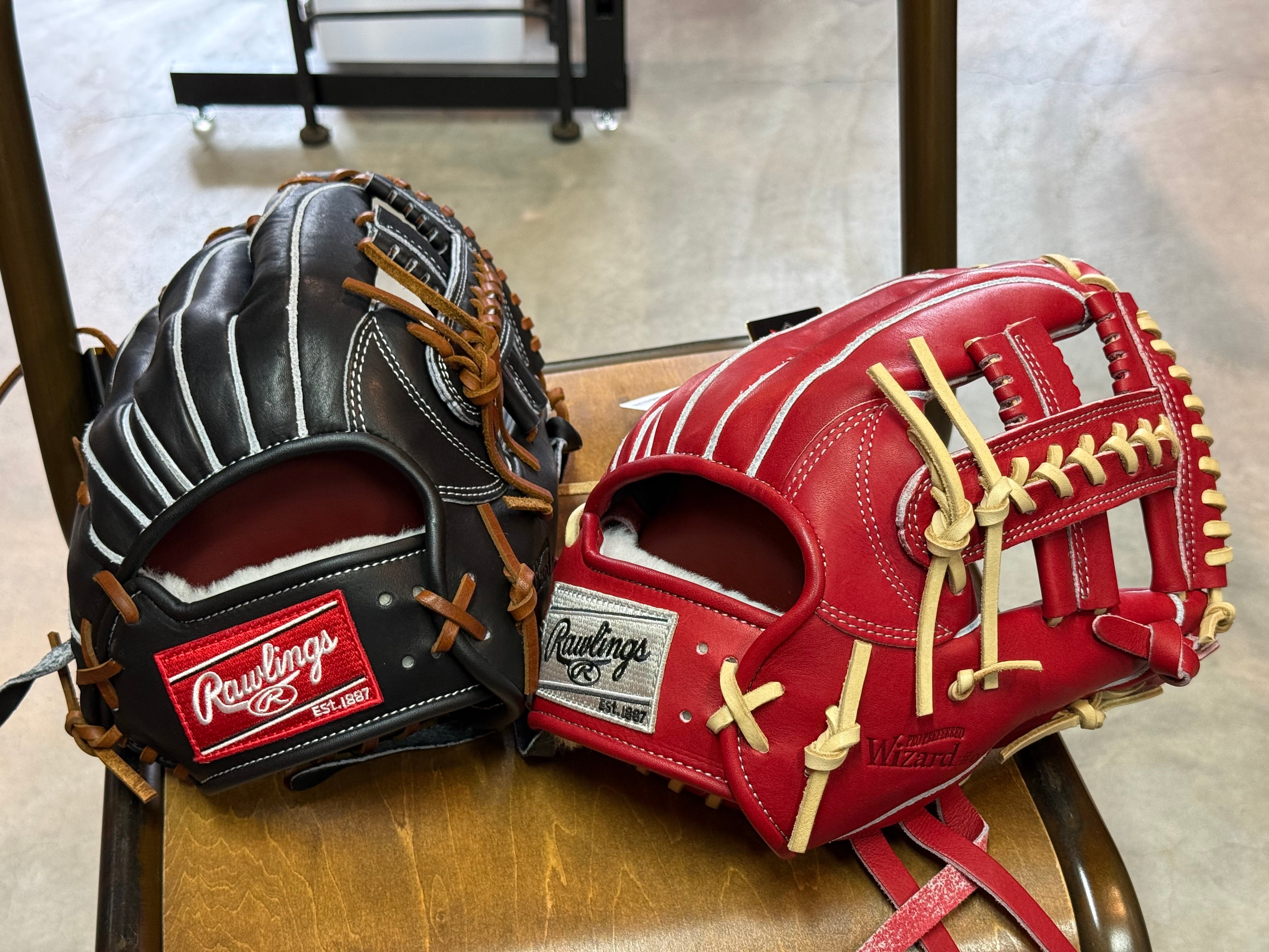 スクラッチ アトムズ プロデュース硬式用、内野用グローブ、グラブ