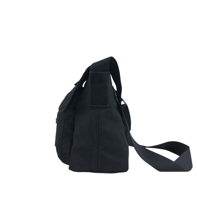 PRADA プラダ ショルダーバッグ ブラック トライアングルロゴ ナイロン フロントバックル vintage ヴィンテージ オールド uiz535