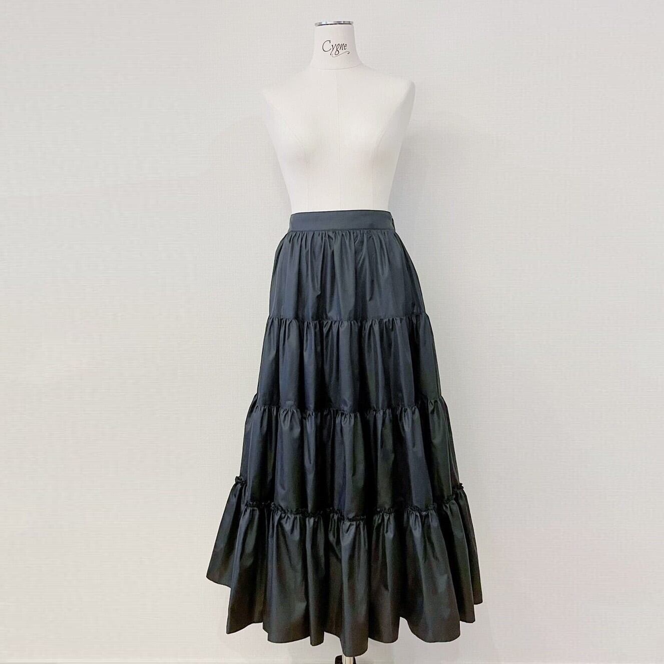 ティアードスカート Aki ブラック | Cygne 
