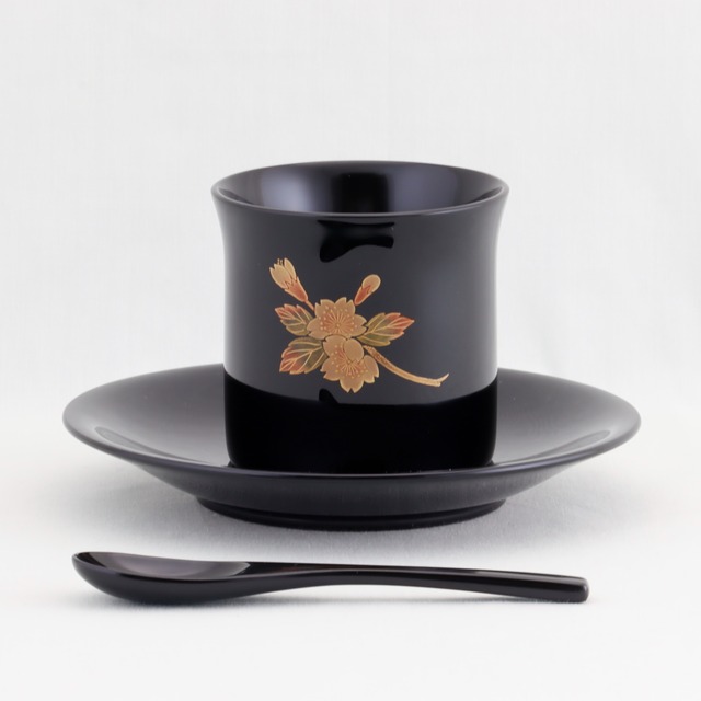 1110-1  輪島塗　ペア珈琲カップ／桜蒔絵／スプーン付