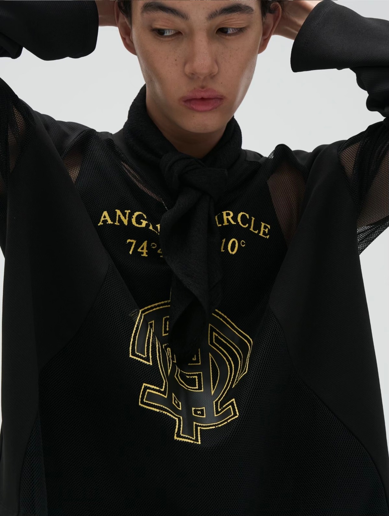 7440 37 1 Double Color Mesh Long Sleeve Tee