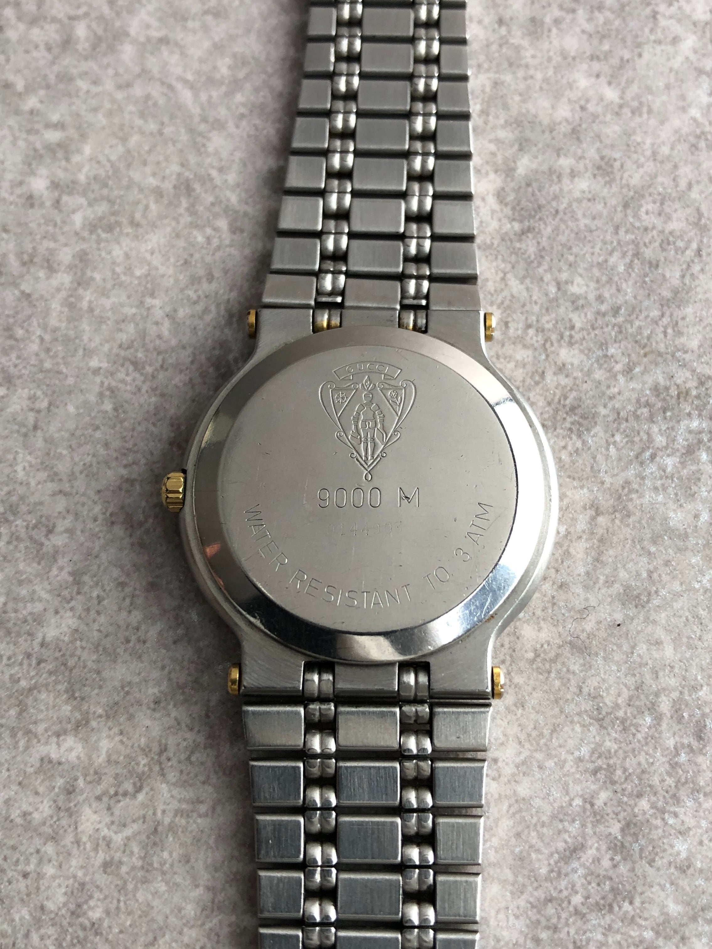 GUCCI グッチ 腕時計 シルバー×ゴールド ステンレススチール 9000M