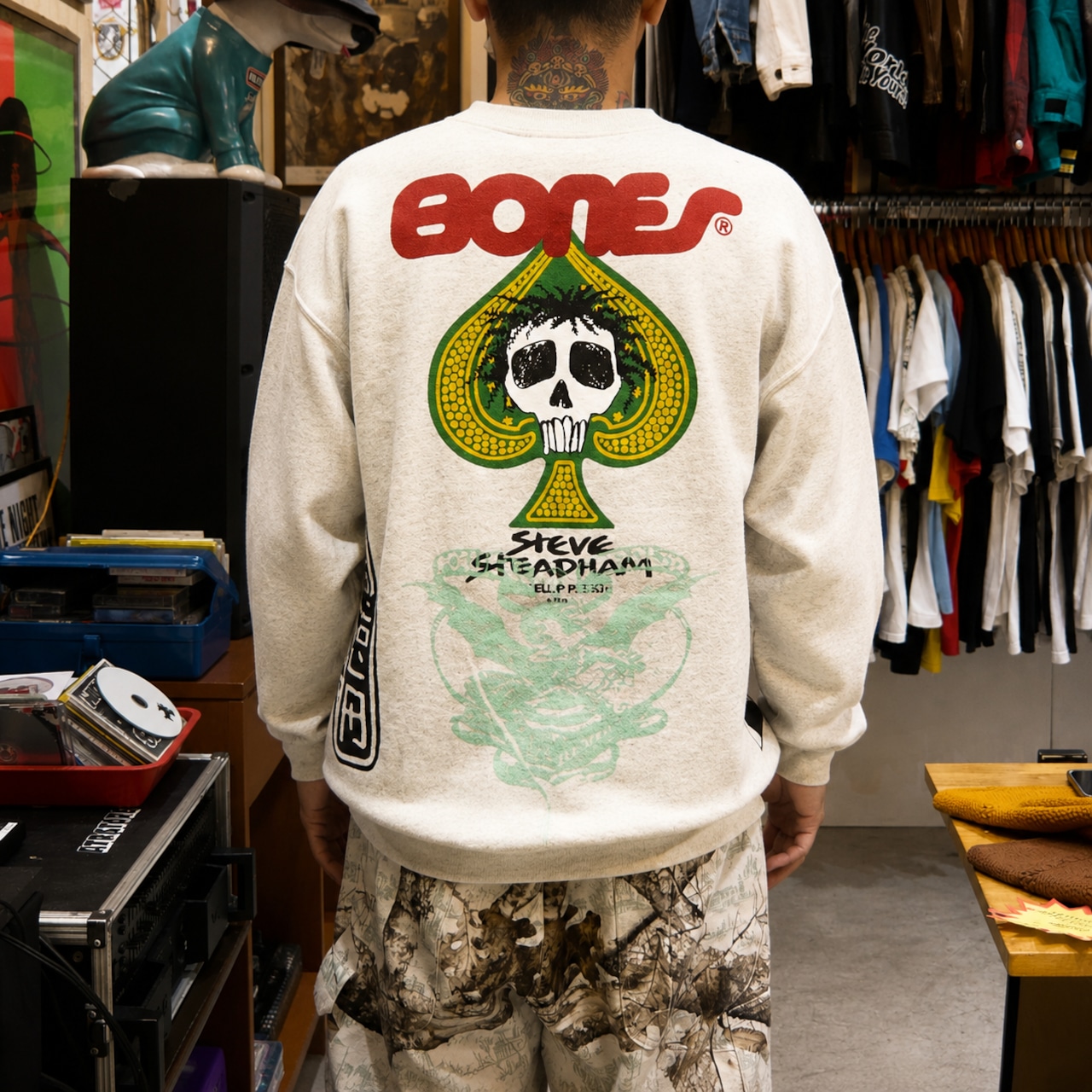 00s POWELL PERALTA Bootleg マルチプリント クルーネックスウェット
