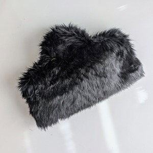 fur clutch handbag （ブラック）
