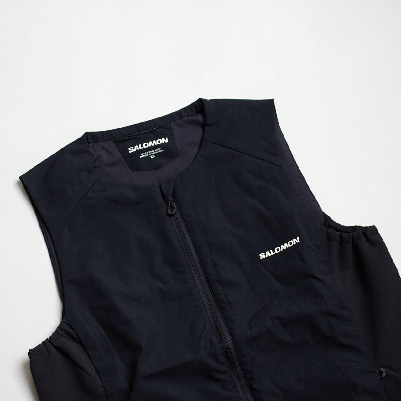 SALOMON（サロモン）W MOUNTAIN FLEX HYBRID VEST -DEEP BLACK