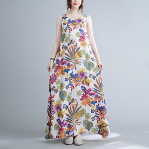 ワンピース ドレス ロングワンピース ノースリーブワンピース マキシワンピース 花柄ノースリーブドレス 花柄マキシワンピース ボヘミアン柄 ラウンドネック ノースリーブ 花柄 ロング丈 レディース かわいい 大人可愛い おしゃれ ガーリー エレガント 主役級 存在感 キュート きれいめ 上品 お出かけ ショッピング 休日 通勤 通学 デート 女子会 イベント 旅行 体型カバー ゆったり スタイルUP デイリー 普段使い フェミニン ラグジュアリー レトロ オリエンタル 鮮度アップ