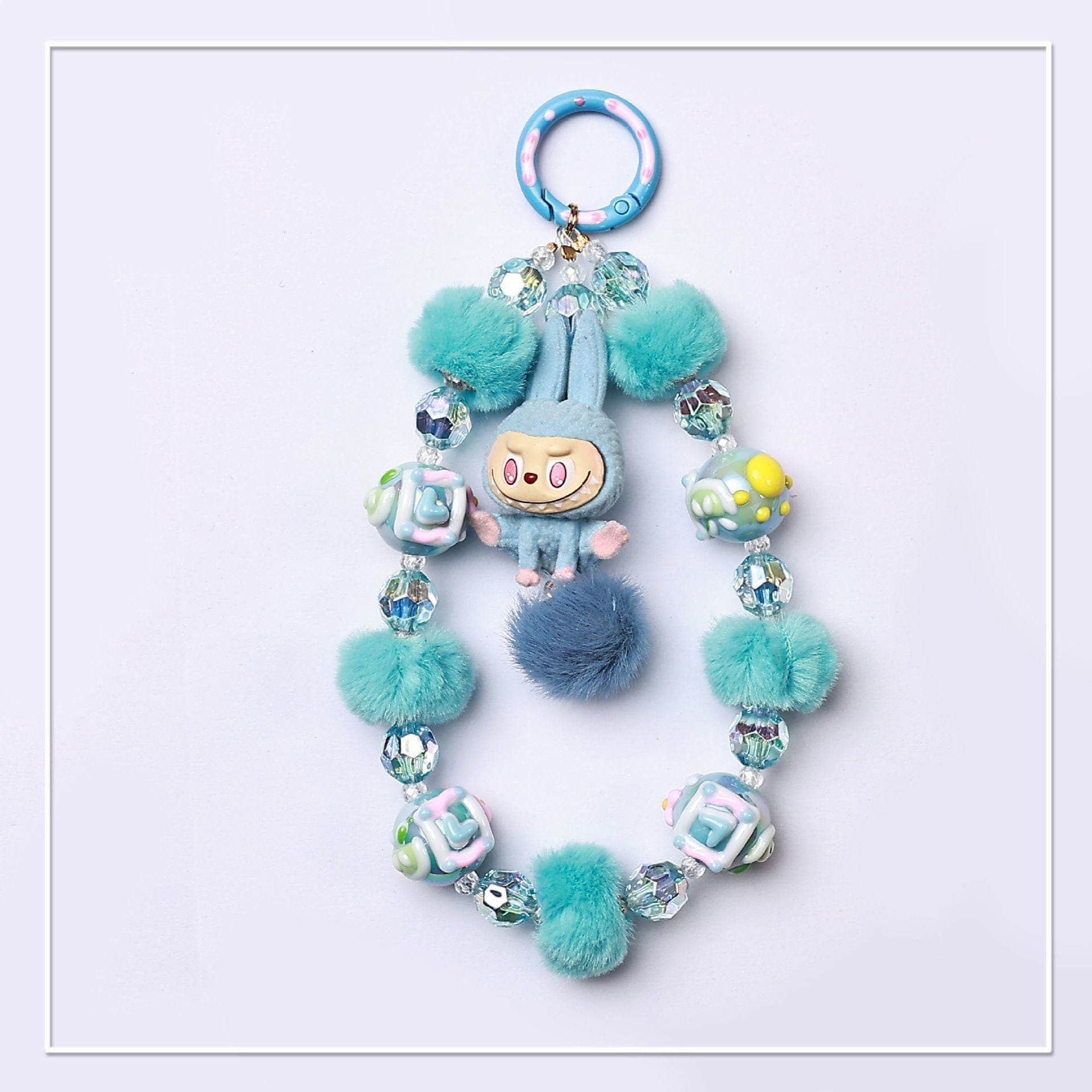 カバンや鍵、車を彩る甘い毎日のアクセント!ポンポンキャンディ♡ Labubu ポンポンキャンディキーホルダー 5色展開 彼氏や彼女、親友へのかわいい贈り物に最適 車載