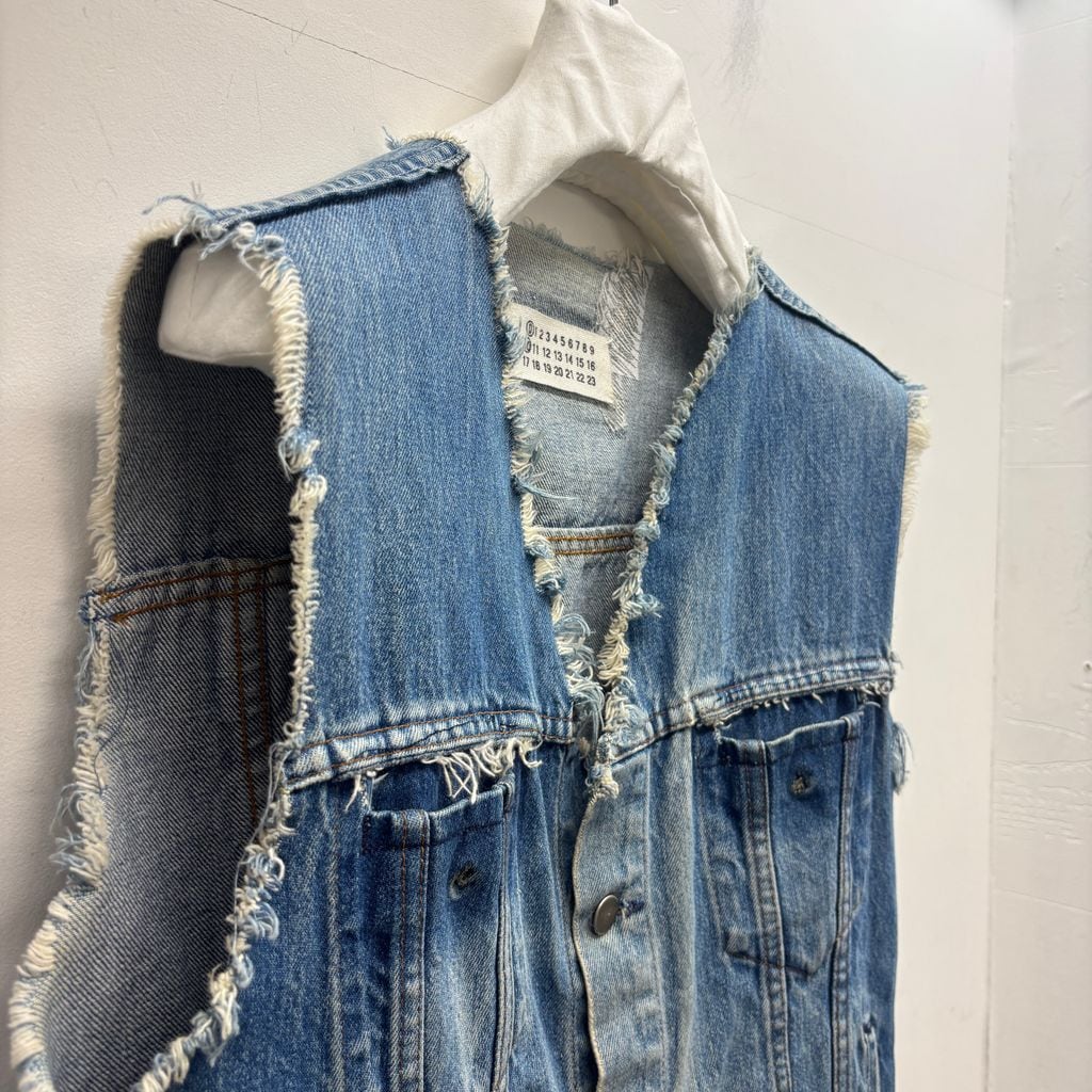 メゾンマルタンマルジェラ再構築ドッキングベスト Maison Martin Margiela メゾンマルタンマルジェラ Attisanal