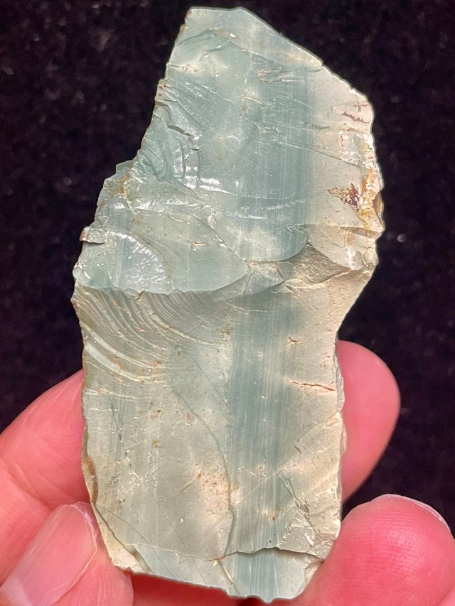 17) スーパー「出雲石」2022・原石(中型)